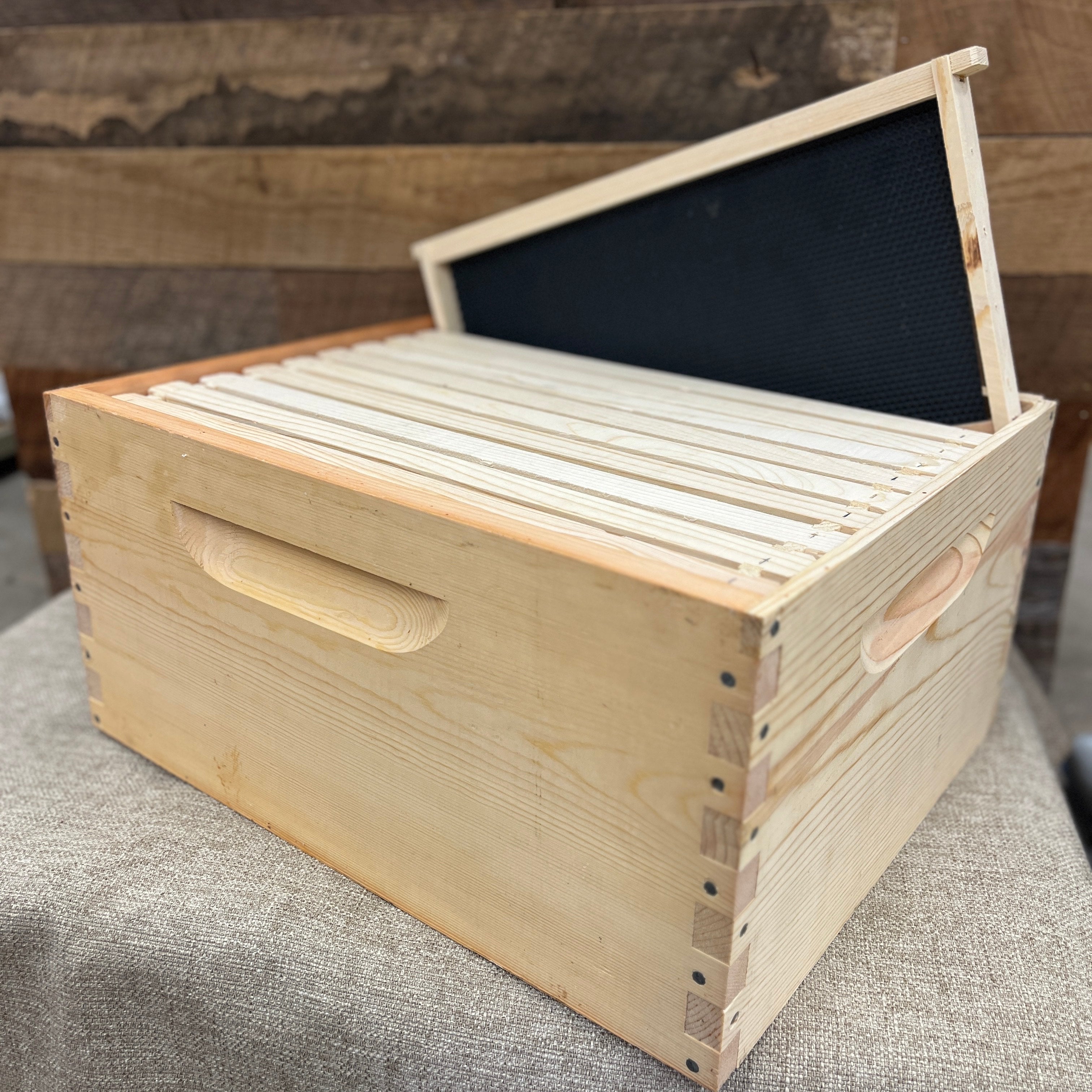 Assembled 9 5/8" Hive Body w/ Frames (Pre-Order)